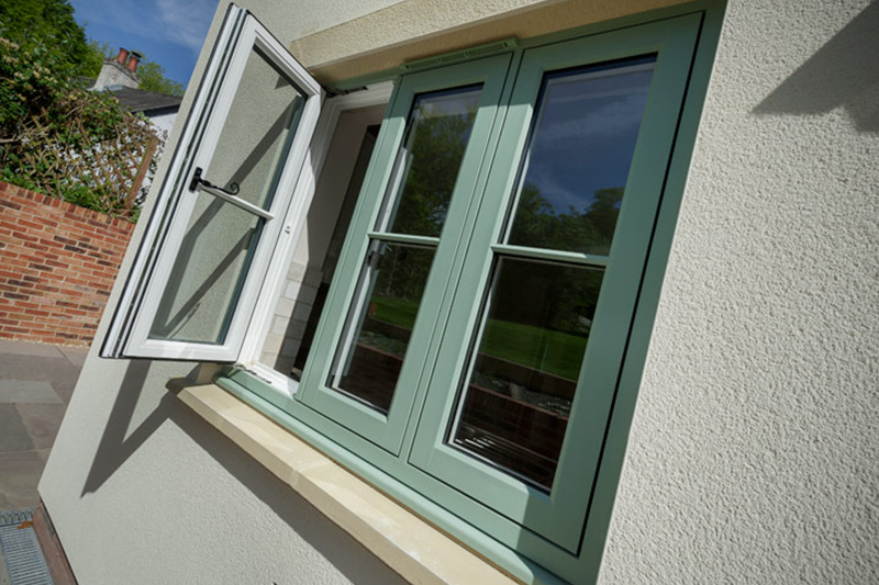 Low U-Value Casement Windows for Green Buildings in UAE